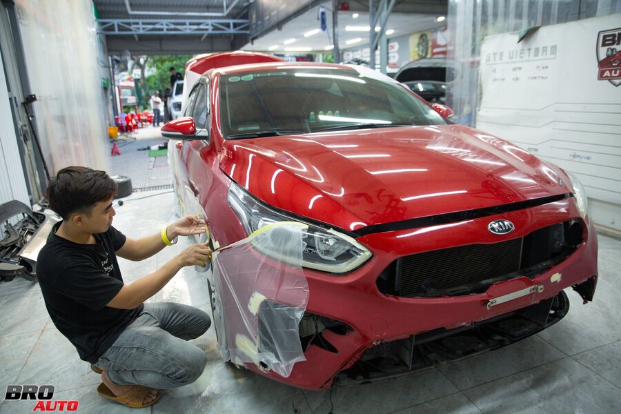 Sơn xe ô tô – Bí quyết giữ đẹp và bền lâu cho chiếc xe của bạn